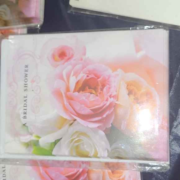 Hallmark Party Express (A Bridal Shower) 8 Inv. 8  Env. per pack. 8 Packs - Picture 3 of 4